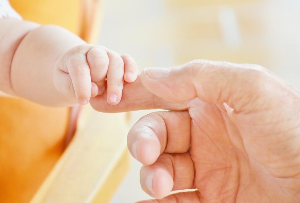シングルマザーの再婚で子供がなつかない時の対処法は？